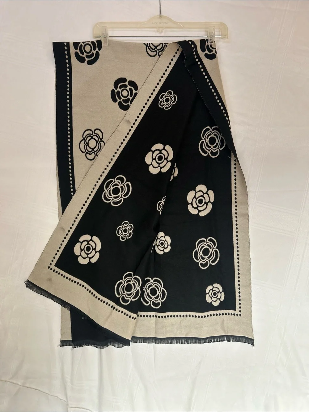 Chanel lookalike Camellia flower print jacquard reversible scarf. NWOT 24x74